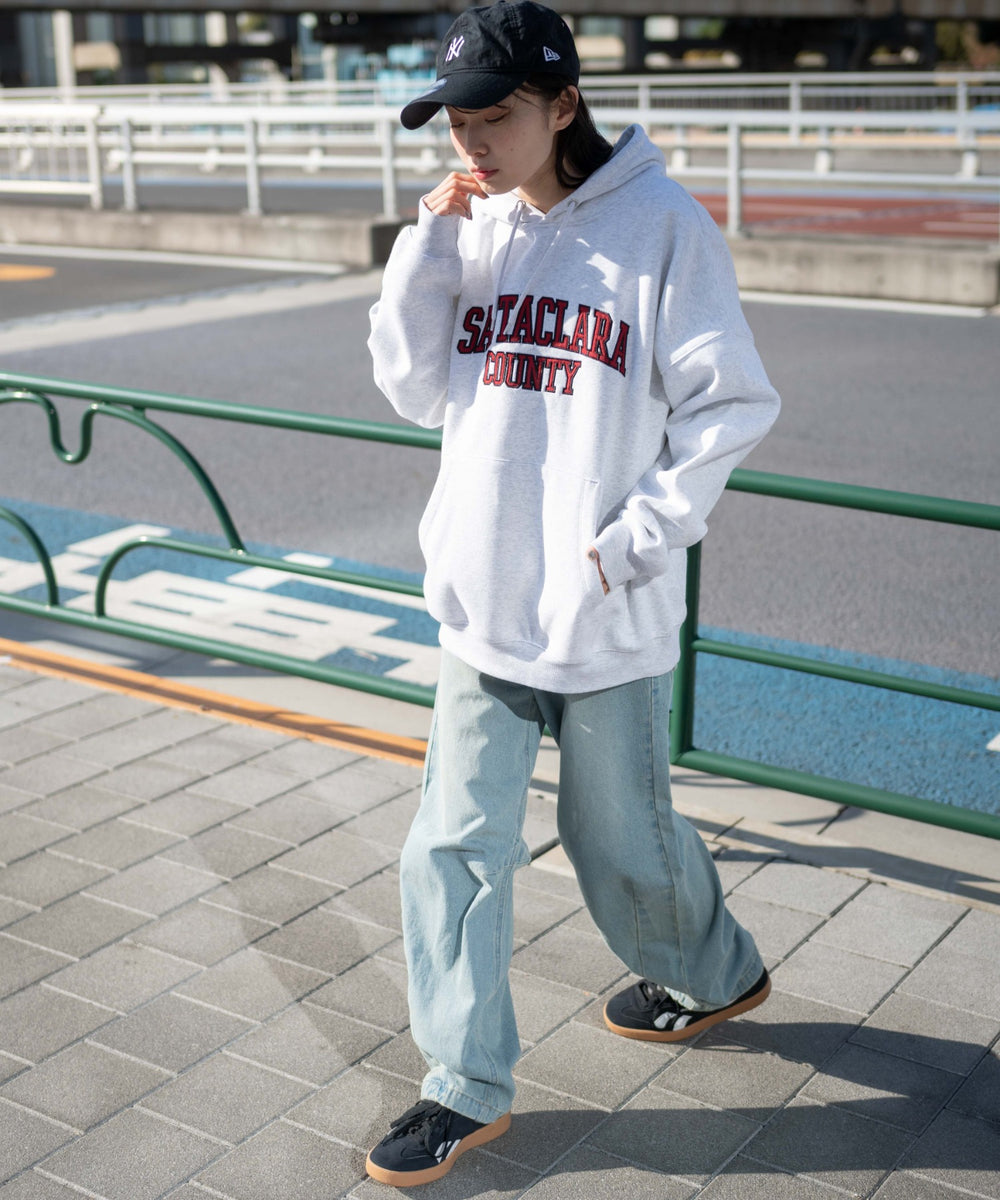 アッシュグレー　モデル:161cm L着用