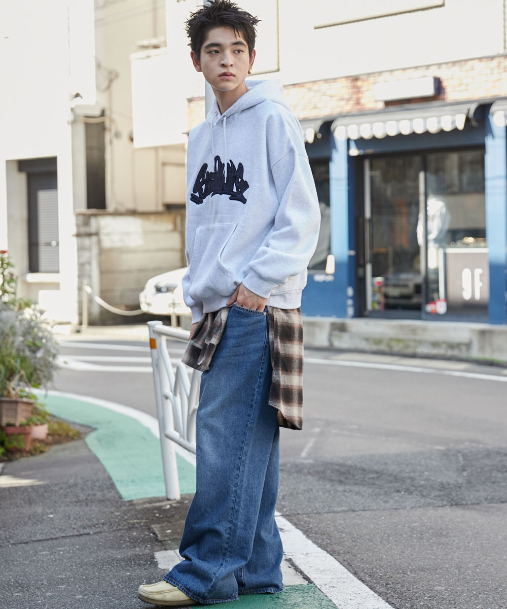 グレーソノタ　モデル:180cm L着用