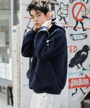 ネイビー　モデル:180cm L着用