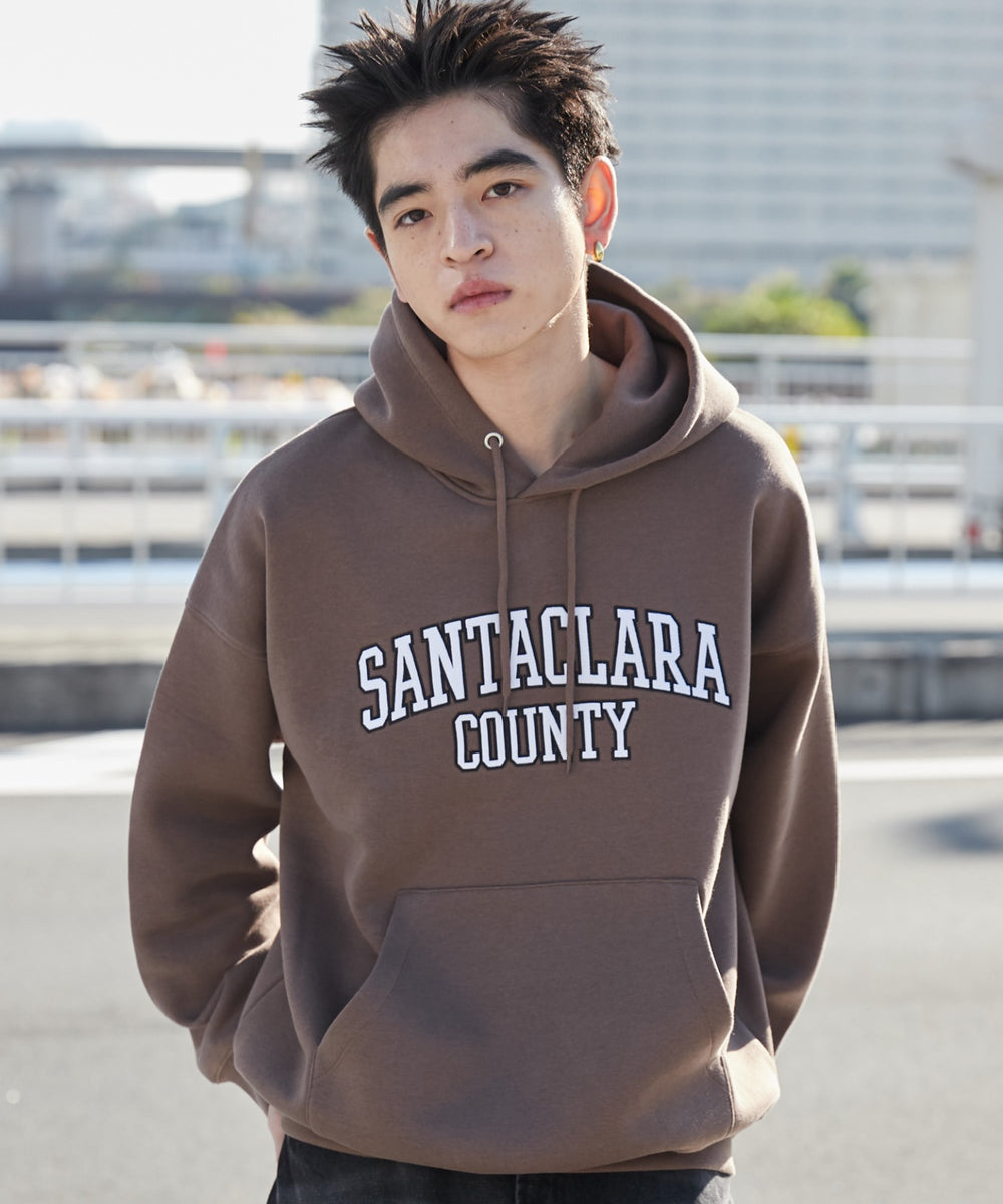 ブラウン モデル：180cm L着用