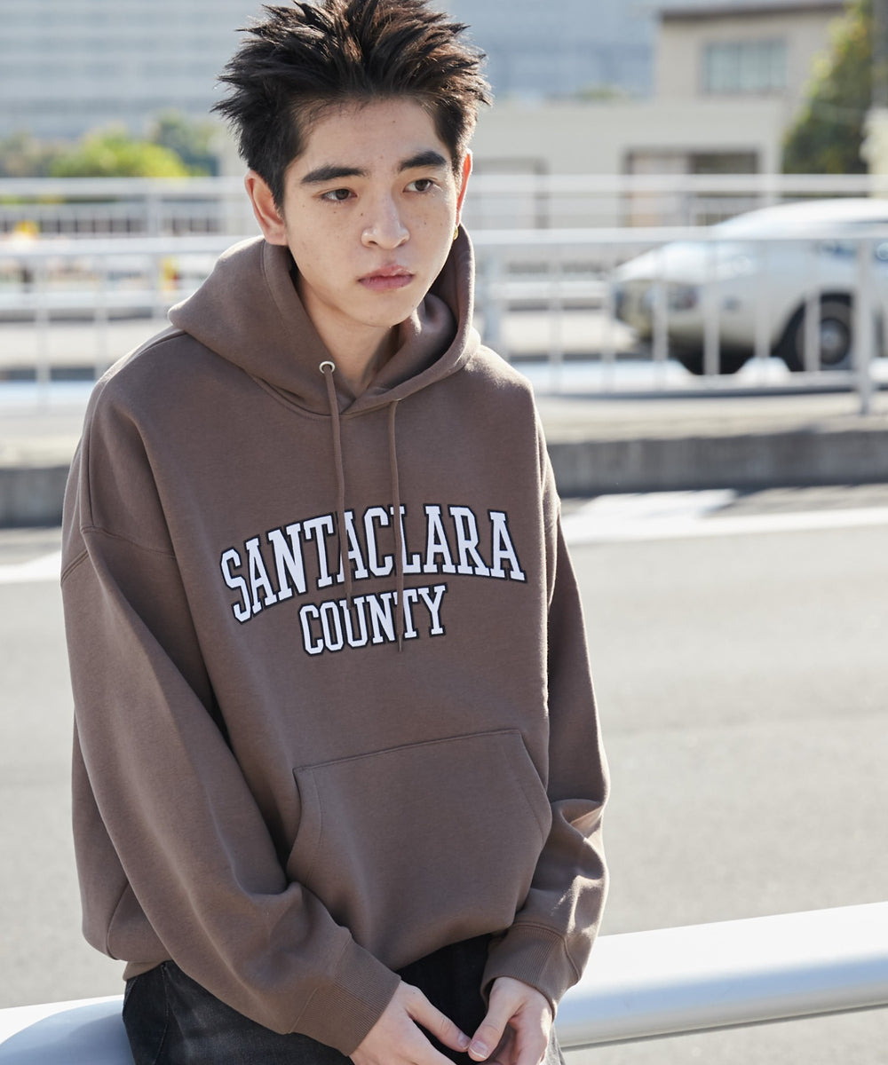 ブラウン モデル：180cm L着用