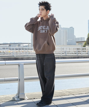 ブラウン モデル：180cm L着用