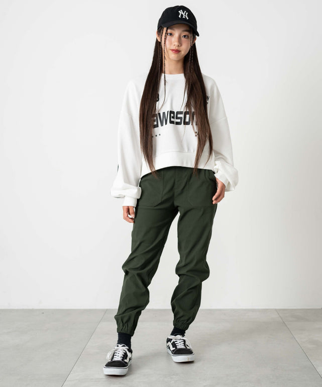 カーキ モデル：153cm サイズ150cm着用