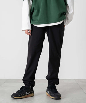 ブラック モデル：160cm サイズ160cm着用