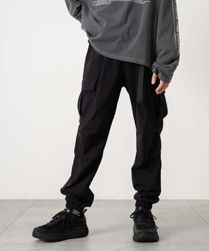 ブラック モデル：160cm サイズ160cm着用