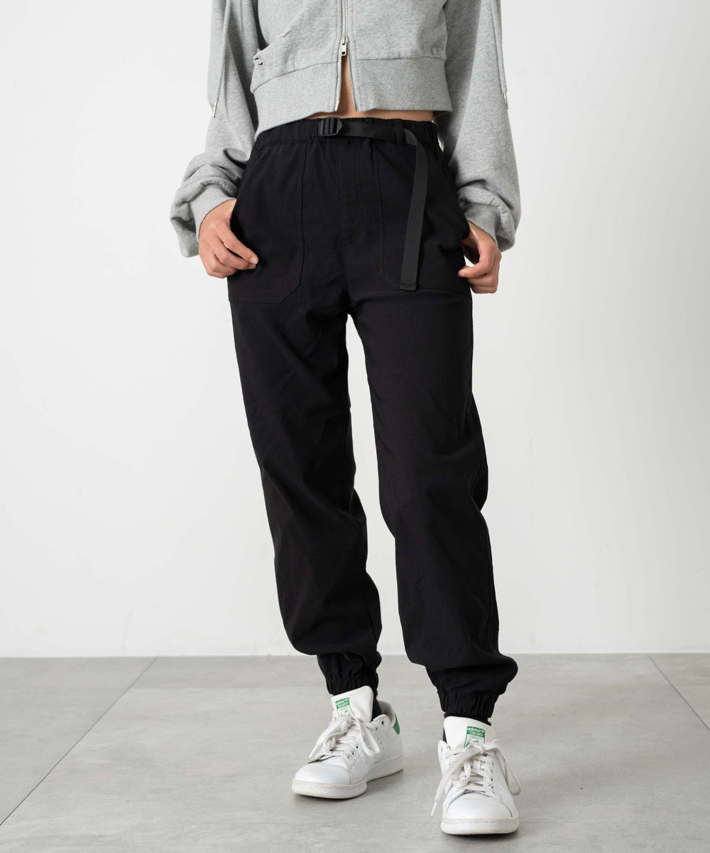 ブラック モデル：153cm サイズ150cm着用