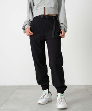 ブラック モデル：153cm サイズ150cm着用