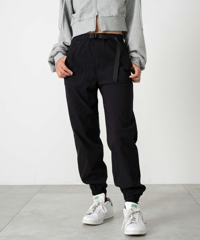 ブラック モデル：153cm サイズ150cm着用