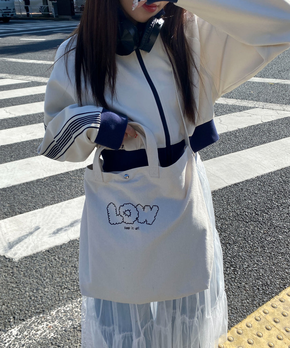 柄8（LOW／キナリ）