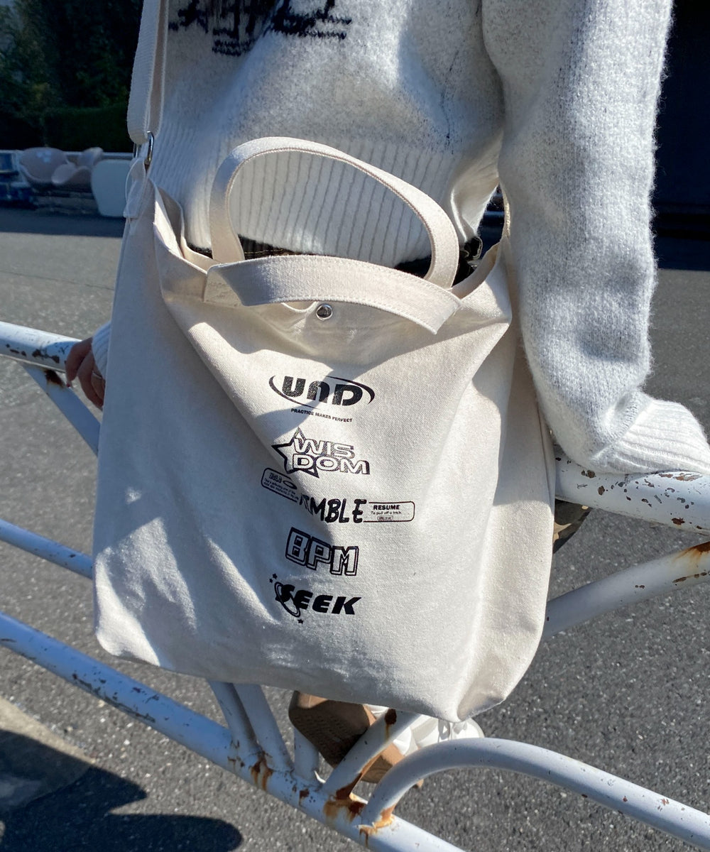 柄9（５連ロゴ／キナリ）