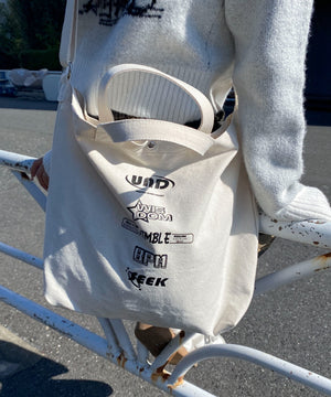 柄9（５連ロゴ／キナリ）