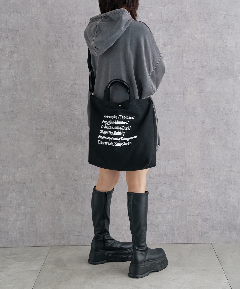 柄4（ロゴ総柄／ブラック）