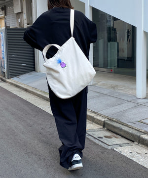 柄11（ファーモンスター／キナリ）