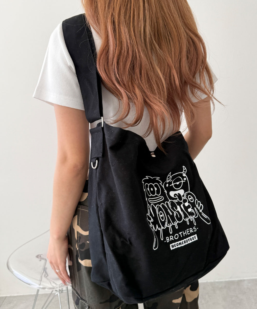 柄6（モンスターブラック）