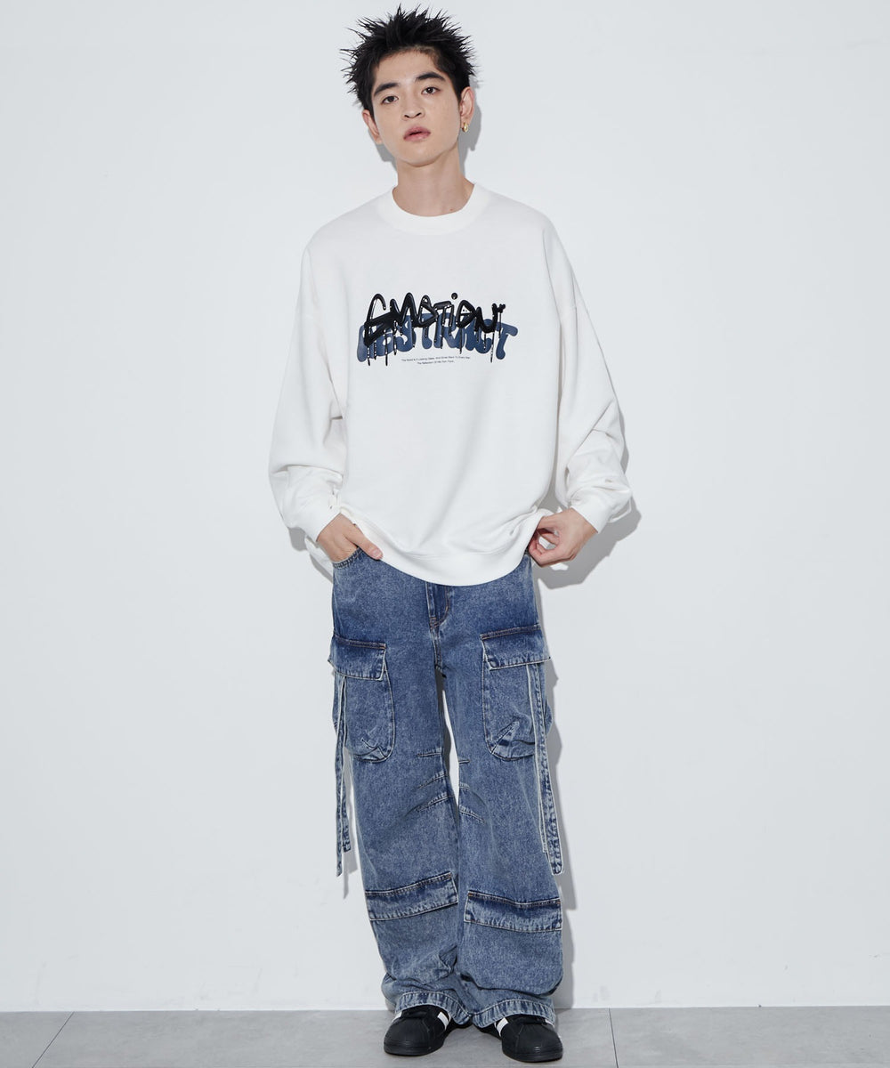 ホワイト 　モデル:180cm L着用