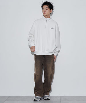 ホワイト 　モデル:180cm L着用