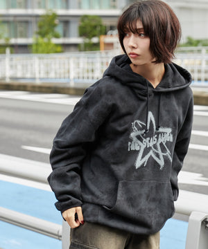 ブラック モデル：160cm L着用