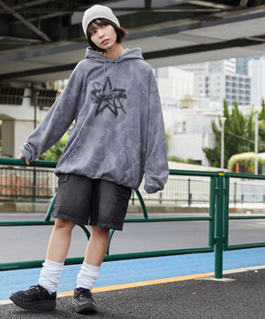 グレー モデル：160cm L着用