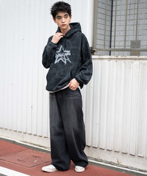 ブラック モデル：180cm F着用