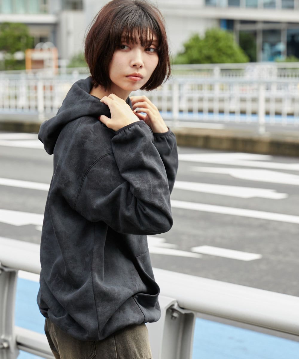 ブラック モデル：160cm L着用