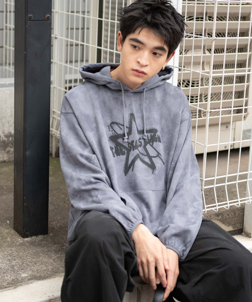 グレー モデル：180cm F着用