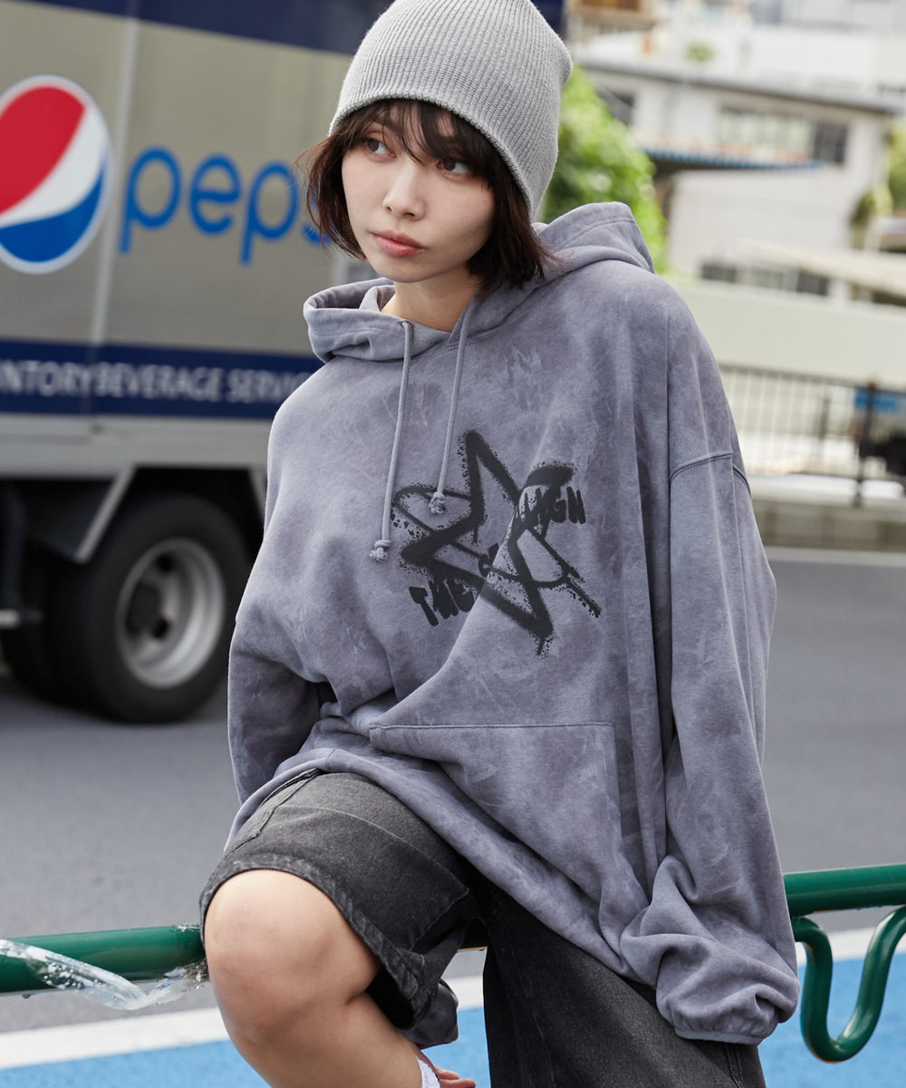 グレー モデル：160cm L着用