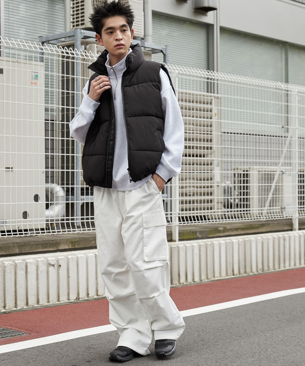 ホワイト モデル：180cm L着用