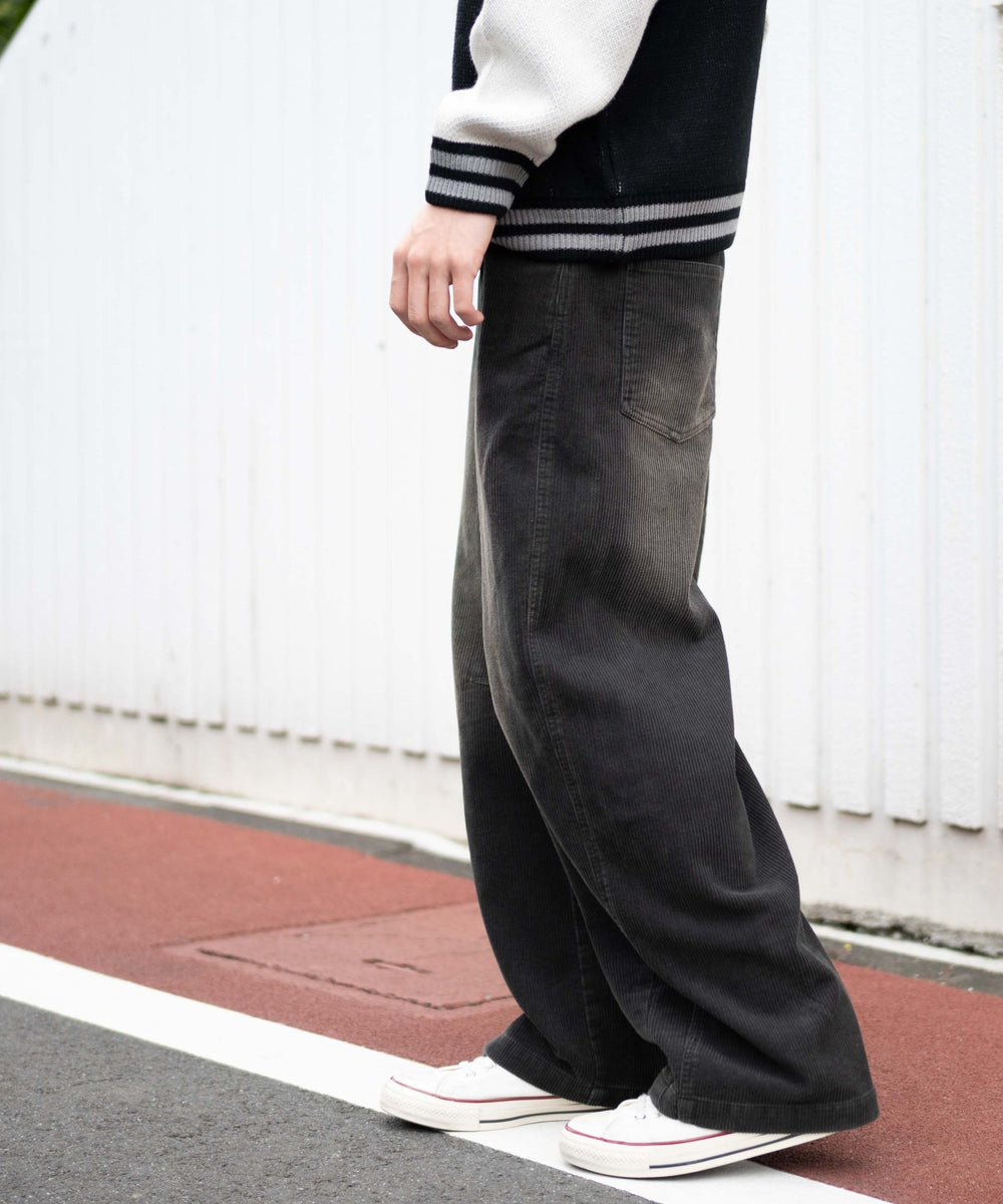 チャコール モデル：180cm L着用