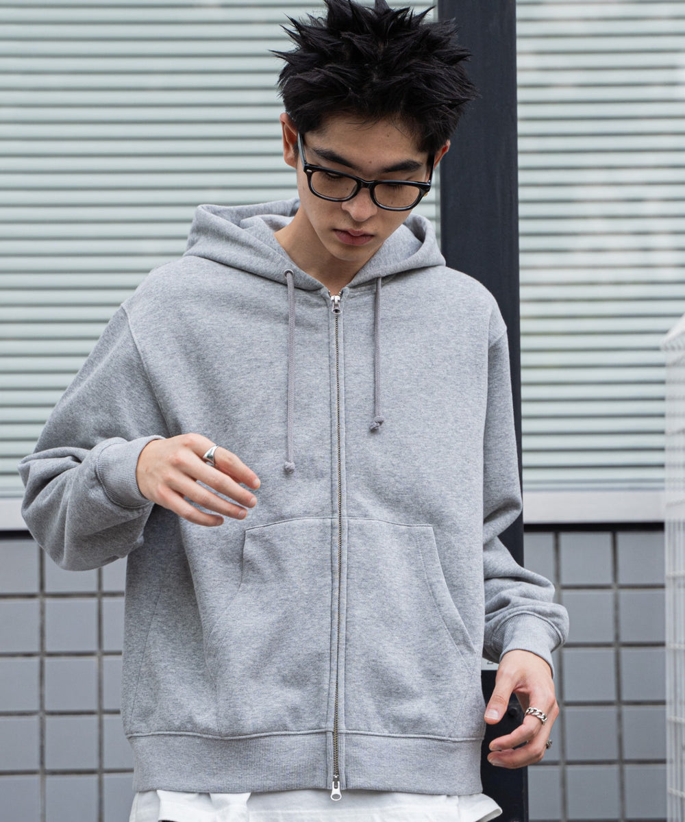 杢グレー モデル：180cm L着用