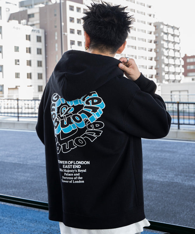 ブラック モデル：180cm L着用