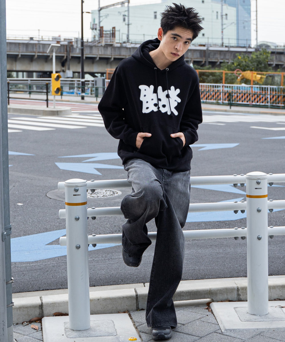 ブラック モデル：180cm L着用