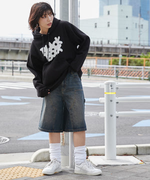 ブラック モデル：160cm L着用