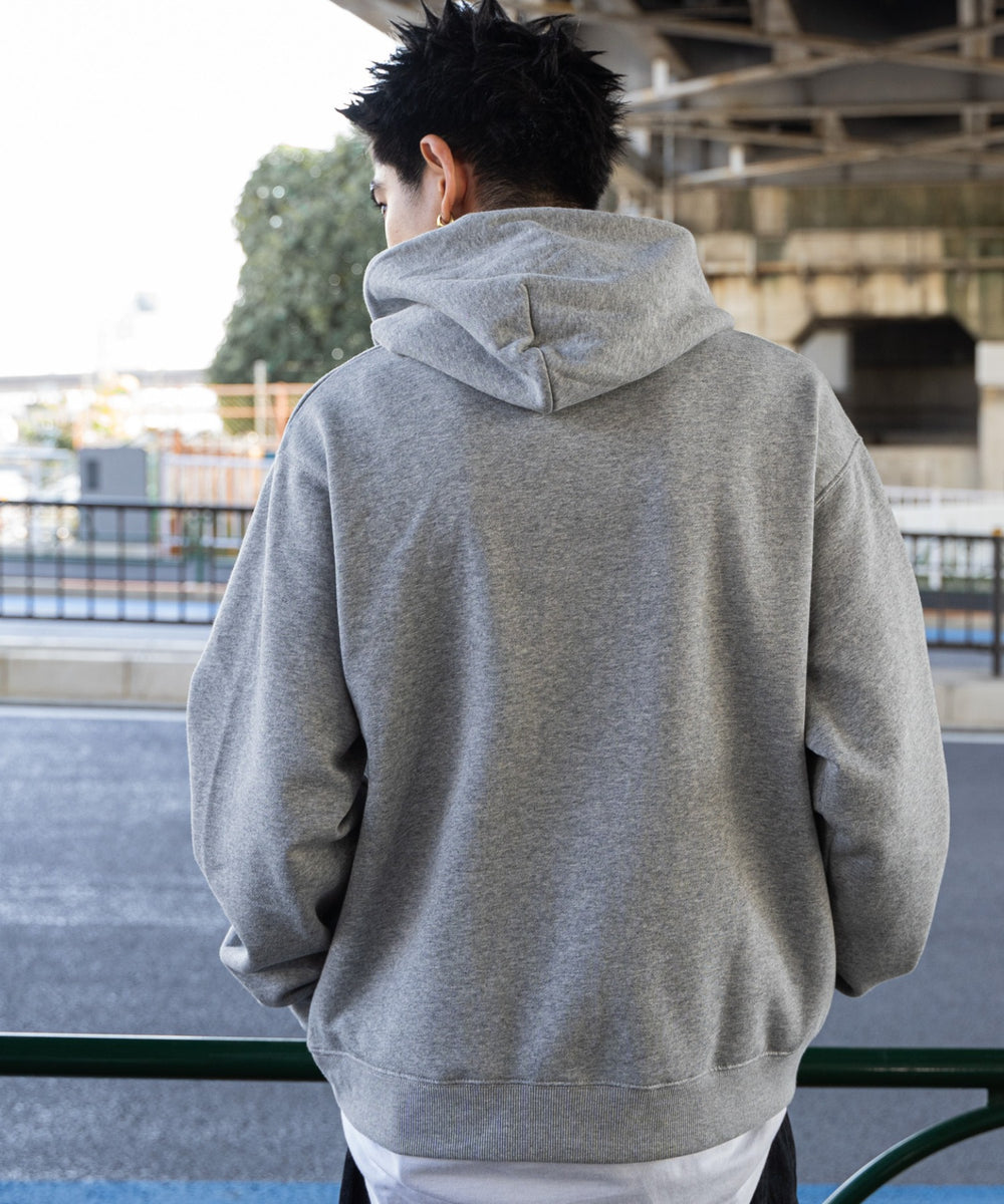 杢グレー モデル：180cm L着用