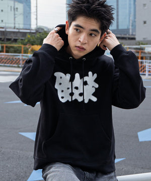 ブラック モデル：180cm L着用