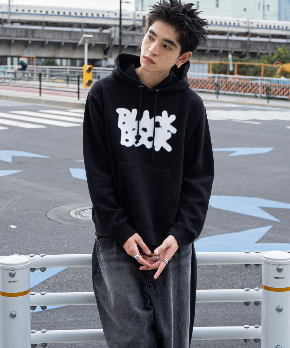 ブラック モデル：180cm L着用