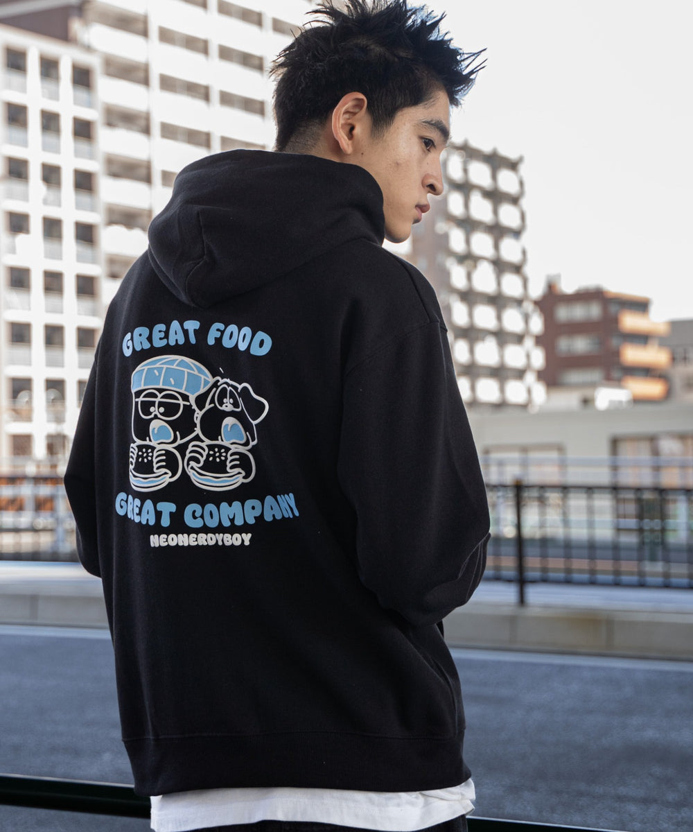 ブラック モデル：180cm L着用