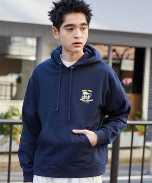 ネイビー モデル：180cm L着用