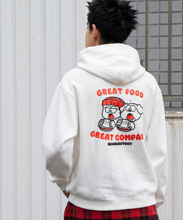 ホワイト モデル：180cm L着用