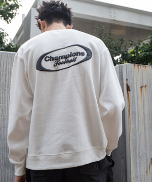 ホワイト モデル：180cm L着用