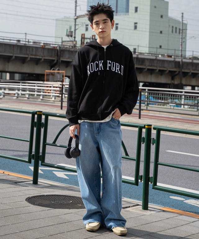 ブラック モデル：180cm L着用