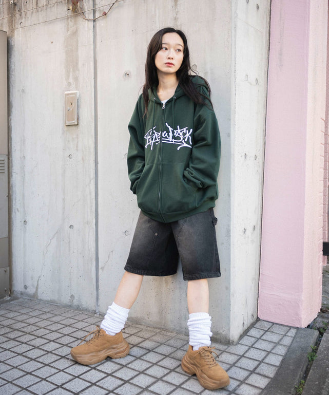 Dグリーン モデル：161cm L着用