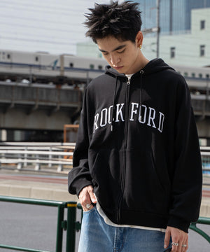 ブラック モデル：180cm L着用