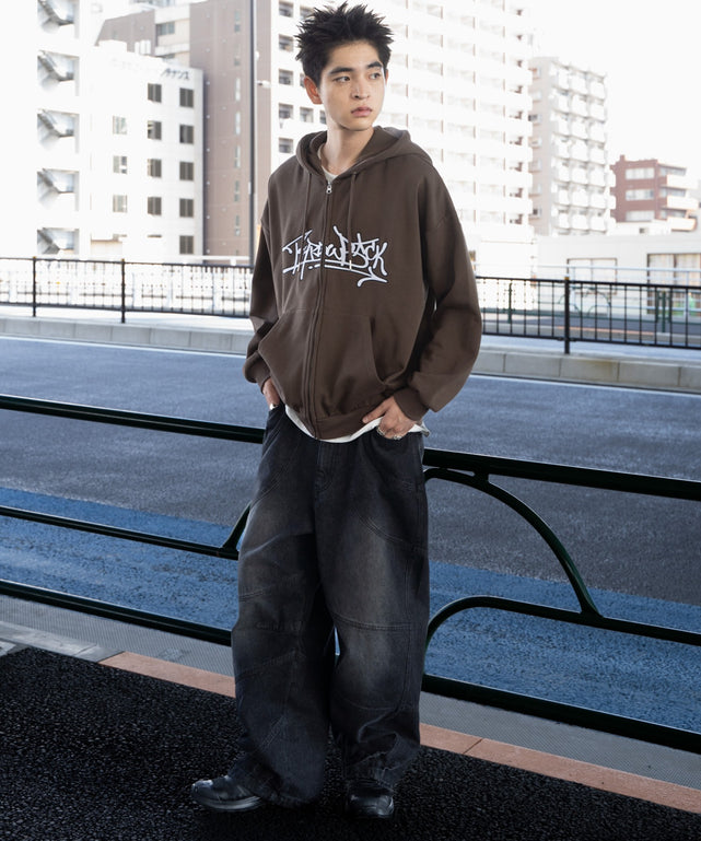 ブラウン モデル：180cm L着用