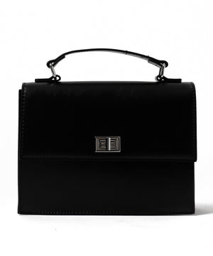 フラップスクエアショルダー