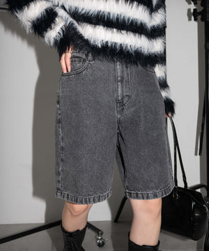 ブラックケミカル モデル：155cm M着用