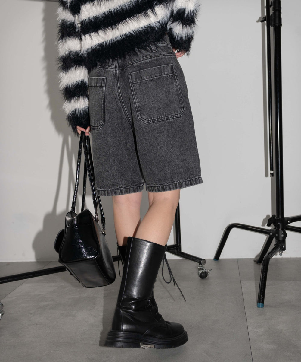 ブラックケミカル モデル：155cm M着用