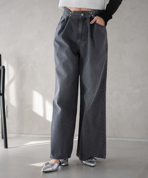 スミクロ モデル：161cm M着用