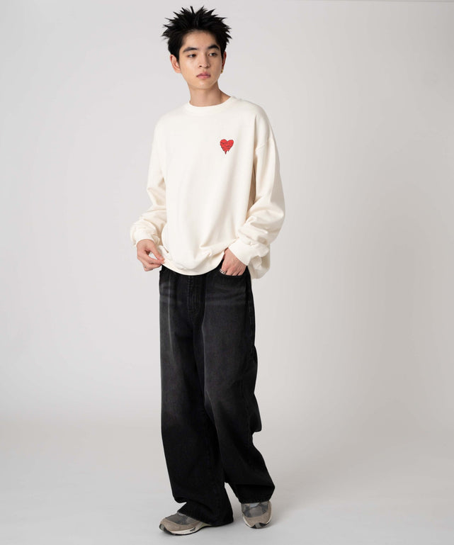 柄48　ホワイト　モデル：180cm L着用