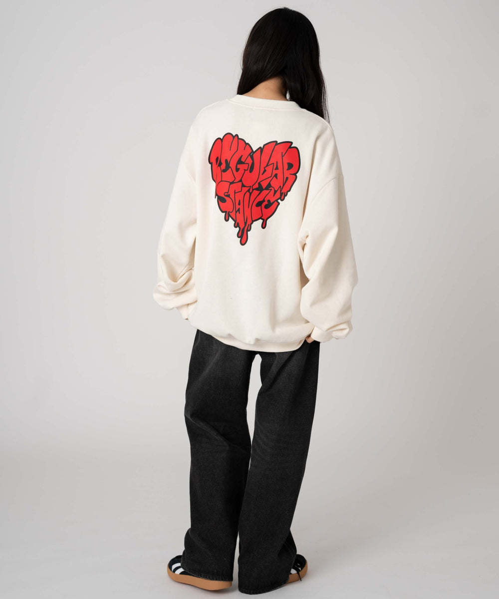 柄48　ホワイト　モデル：161cm L着用