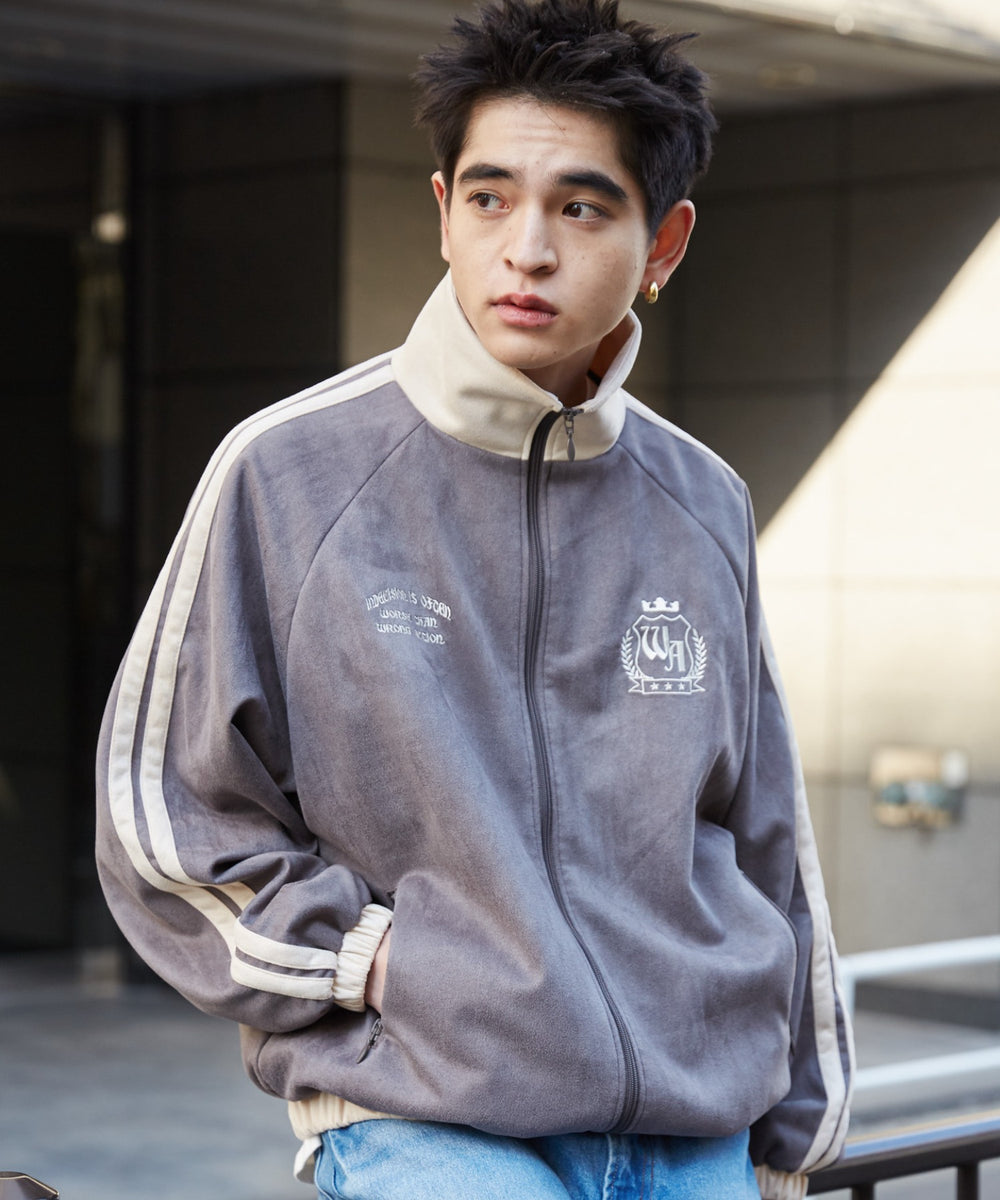 チャコール モデル：180cm L着用